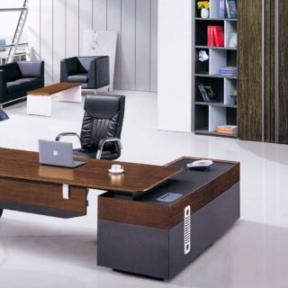 Executive Desk 1.6 Meters